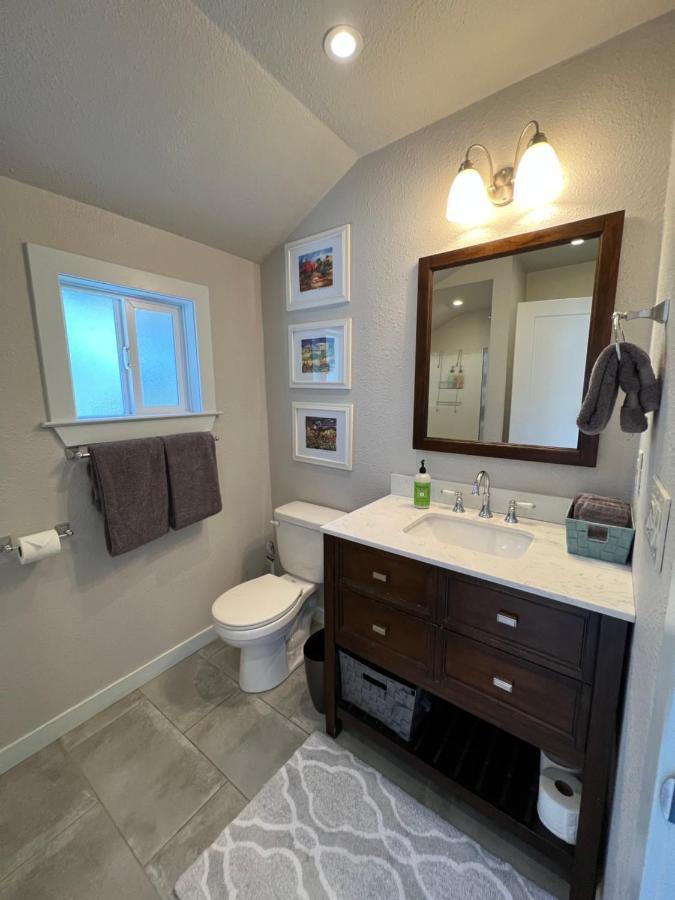 The Midtown Cottage- W/ Private Entrance And Views Santa Cruz Exterior foto